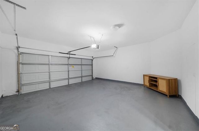 8136 Brookbend Drive, Douglasville, GA 30134