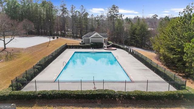8136 Brookbend Drive, Douglasville, GA 30134