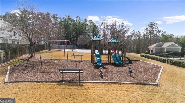 8136 Brookbend Drive, Douglasville, GA 30134