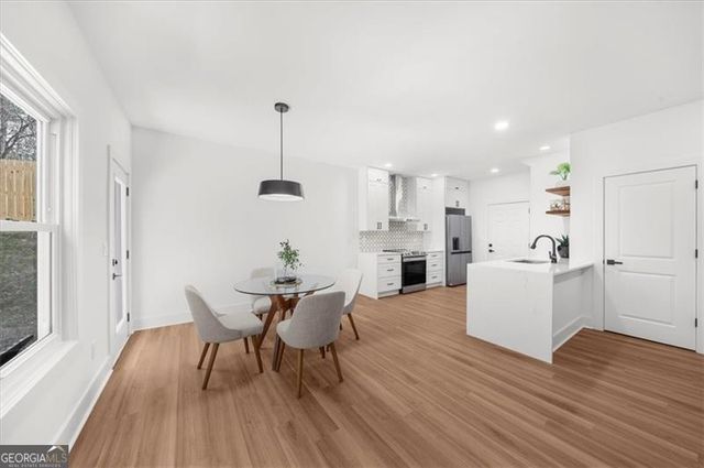 8136 Brookbend Drive, Douglasville, GA 30134