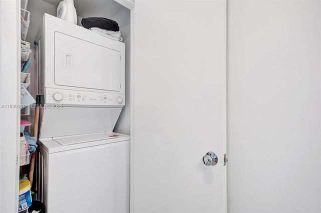 3301 NE 1st Ave H1105, Miami, FL 33137