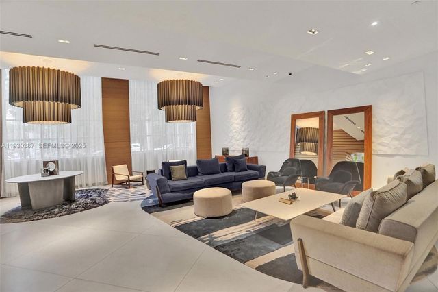 3301 NE 1st Ave H1105, Miami, FL 33137