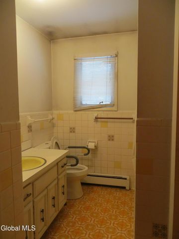 34 Wolfert Avenue, Menands, NY 12204