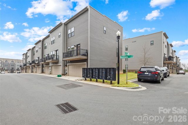 563 Nantahala Drive, Charlotte, NC 28211