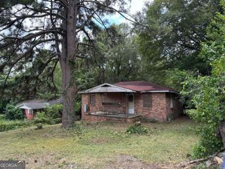 2119 DOVE Street, Macon, GA 31204
