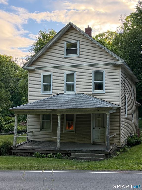 128 Toddy Hill Road, Newtown, CT 06482