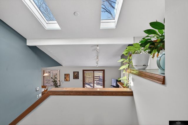 3612 N 104 Avenue, Omaha, NE 68134