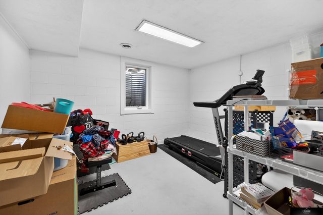 3612 N 104 Avenue, Omaha, NE 68134