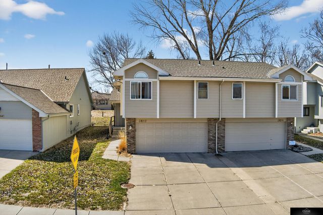 3612 N 104 Avenue, Omaha, NE 68134