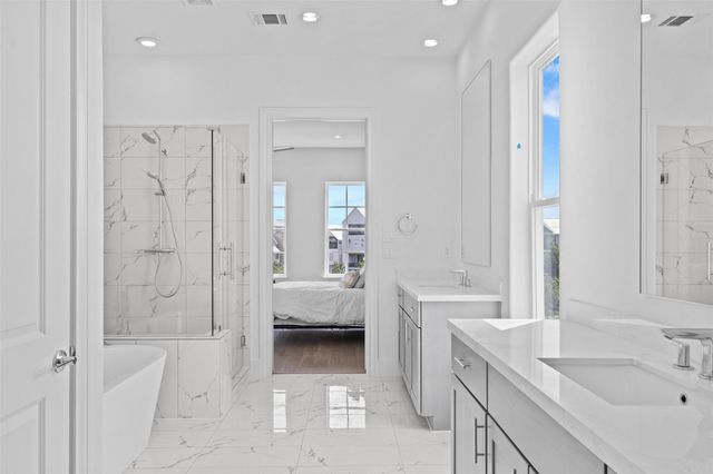 8711 Park Kolbe Lane, Houston, TX 77080