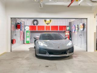 12 Stoneholm Pk:2, Boston, MA 02115