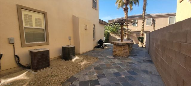 7728 VILLA DE LA PAZ Avenue, Las Vegas, NV 89131
