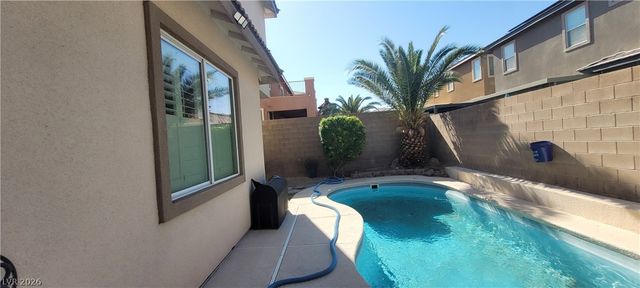 7728 VILLA DE LA PAZ Avenue, Las Vegas, NV 89131