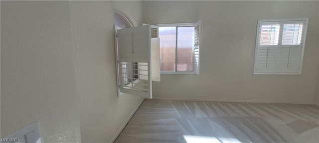 7728 VILLA DE LA PAZ Avenue, Las Vegas, NV 89131