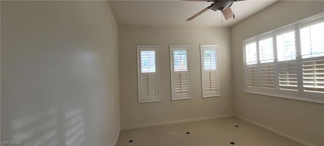 7728 VILLA DE LA PAZ Avenue, Las Vegas, NV 89131