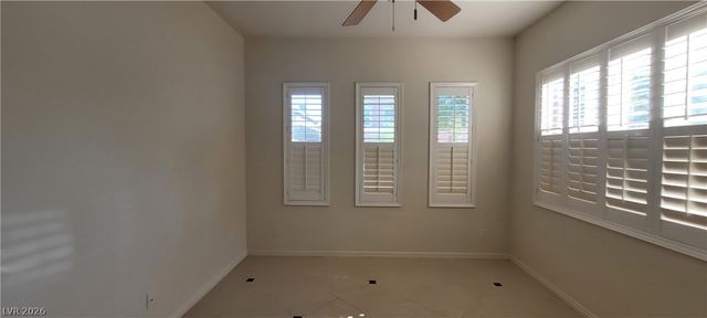 7728 VILLA DE LA PAZ Avenue, Las Vegas, NV 89131