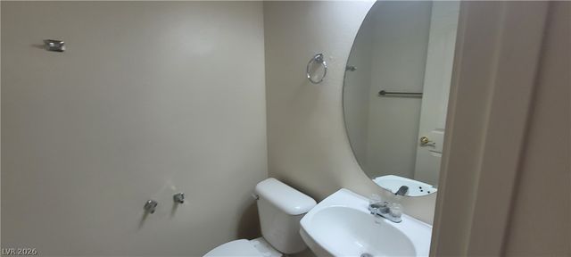 7728 VILLA DE LA PAZ Avenue, Las Vegas, NV 89131