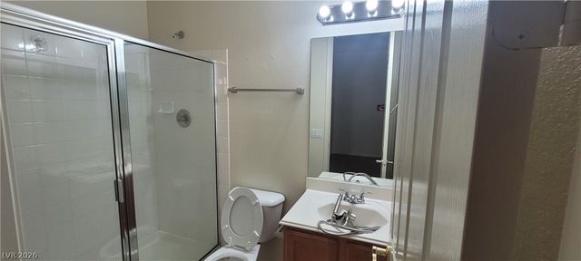 7728 VILLA DE LA PAZ Avenue, Las Vegas, NV 89131