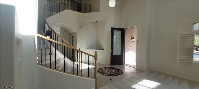 7728 VILLA DE LA PAZ Avenue, Las Vegas, NV 89131