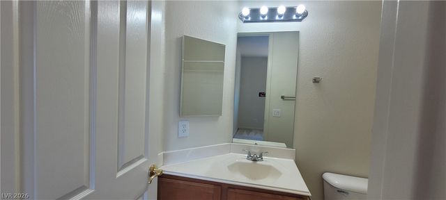 7728 VILLA DE LA PAZ Avenue, Las Vegas, NV 89131