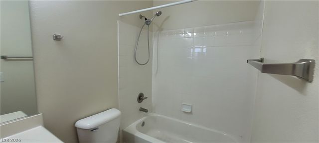 7728 VILLA DE LA PAZ Avenue, Las Vegas, NV 89131