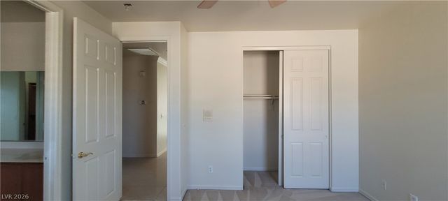 7728 VILLA DE LA PAZ Avenue, Las Vegas, NV 89131