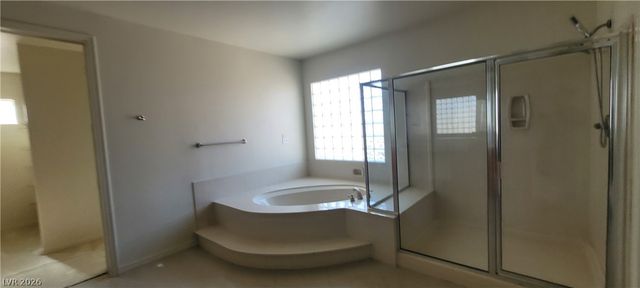 7728 VILLA DE LA PAZ Avenue, Las Vegas, NV 89131