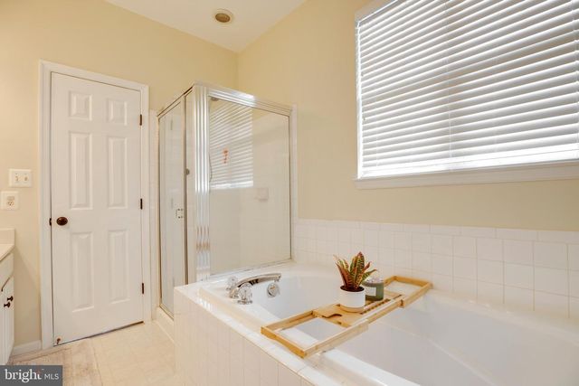 9505 GRADY POND WAY, Bristow, VA 20136