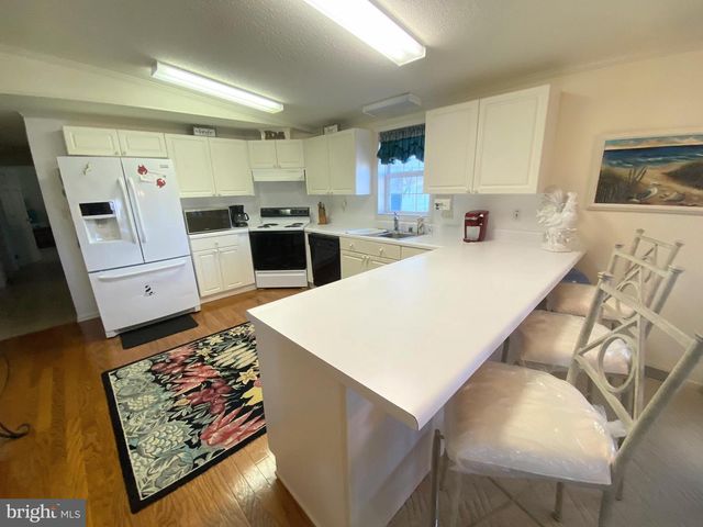 28144 SLOOP AVE #E-25, Long Neck, DE 19966