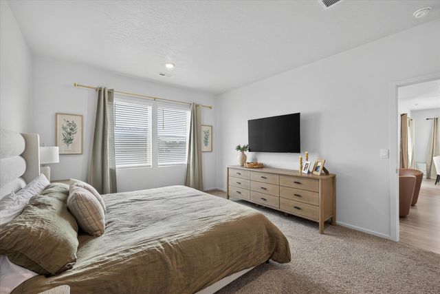 508 E K St, Deer Park, WA 99006