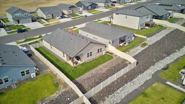 508 E K St, Deer Park, WA 99006