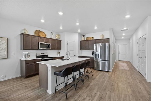 508 E K St, Deer Park, WA 99006