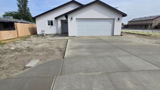 2104 Bell Avenue, Corcoran, CA 93212