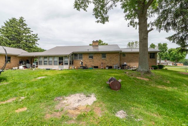20018 Roosevelt Road, South Bend, IN 46614
