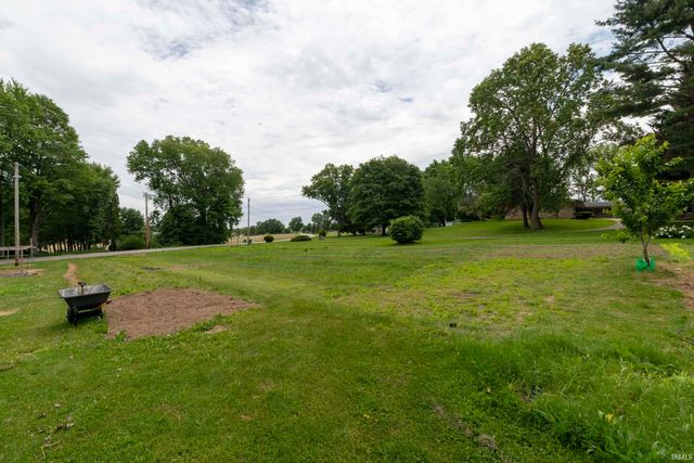 20018 Roosevelt Road, South Bend, IN 46614