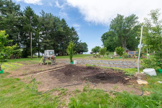 20018 Roosevelt Road, South Bend, IN 46614