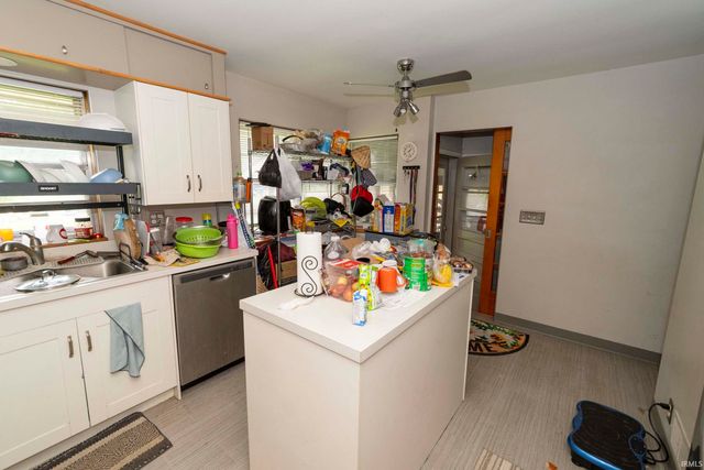 20018 Roosevelt Road, South Bend, IN 46614