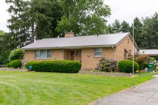 20018 Roosevelt Road, South Bend, IN 46614
