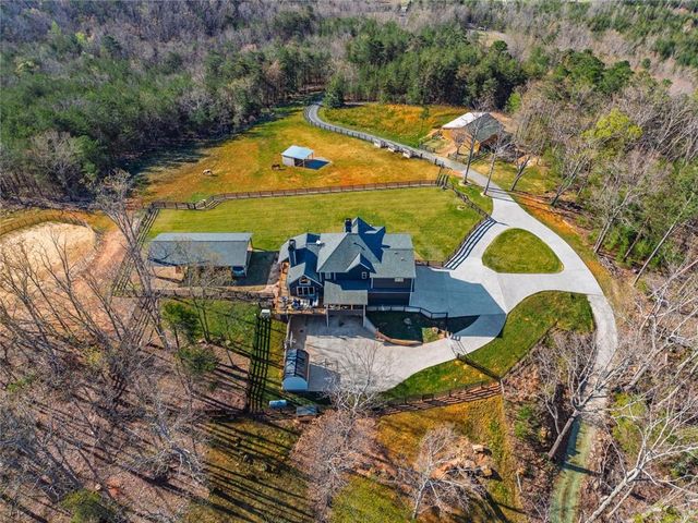 463 E Valley Road NE, Rydal, GA 30171