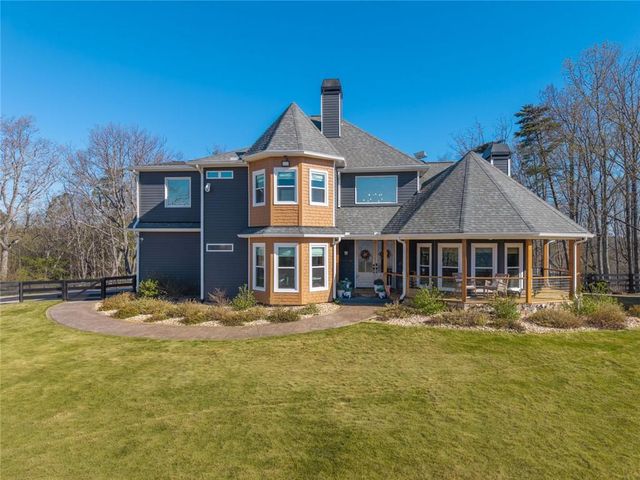 463 E Valley Road NE, Rydal, GA 30171