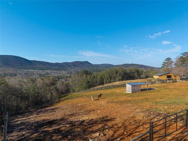 463 E Valley Road NE, Rydal, GA 30171
