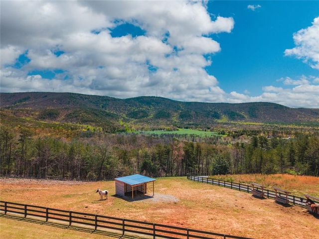 463 E Valley Road NE, Rydal, GA 30171
