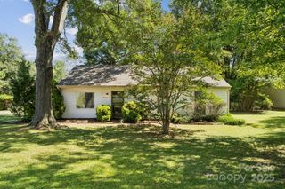 6520 Snow Bird Lane, Charlotte, NC 28227