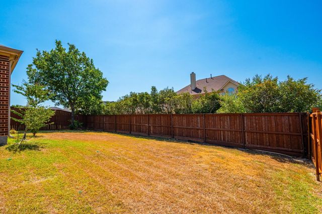 10224 Paintbrush Drive, Fort Worth, TX 76244