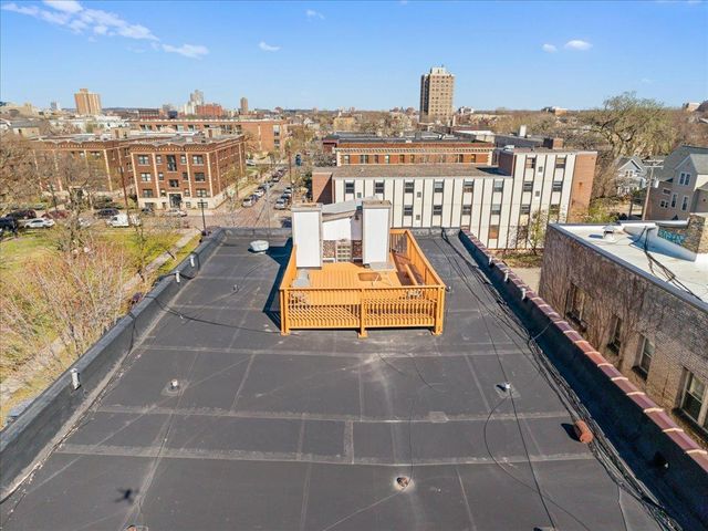 1901 Stevens Avenue 307, Minneapolis, MN 55403