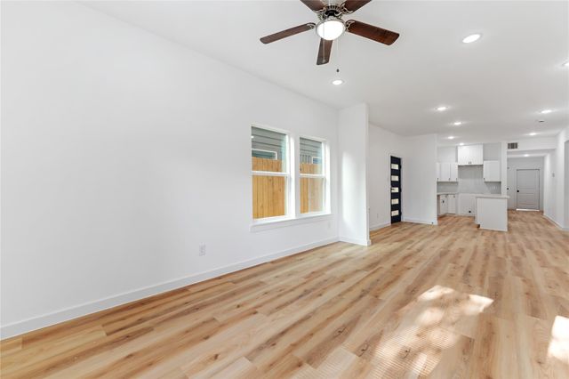 9326 Firnat Street, Houston, TX 77016