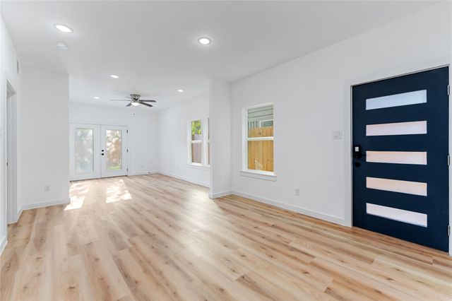 9326 Firnat Street, Houston, TX 77016