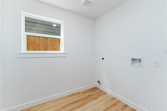 9326 Firnat Street, Houston, TX 77016