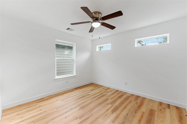 9326 Firnat Street, Houston, TX 77016