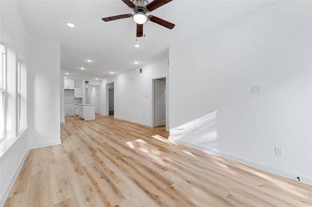 9326 Firnat Street, Houston, TX 77016